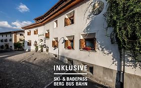 Engadiner Boutique-Hotel Guardaval